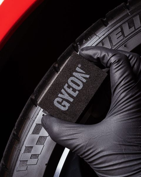 Аплікатор для нанесення засобів на шини Gyeon Q&sup2;M Tire Applicator Small &ndash; компактний аплікатор для догляду за покришками (2 шт.) G.TA.Small2 фото