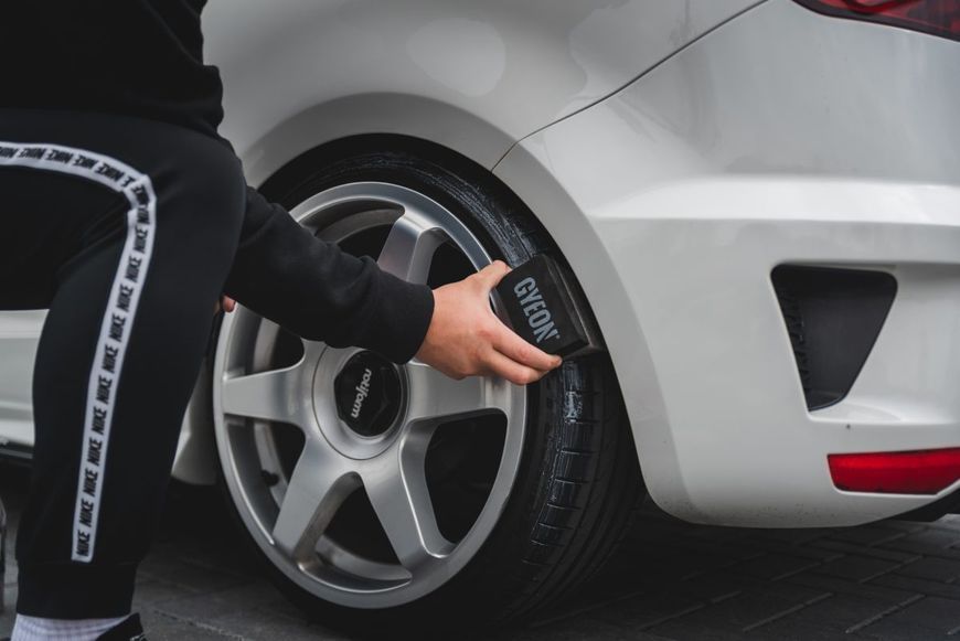 Аплікатор для нанесення засобів на шини Gyeon Q&sup2;M Tire Applicator Large &ndash; професійний аплікатор для догляду за автошинами (2 шт.) G.TA.Lagre2 фото